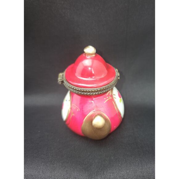 Miniature Teapot trinket box with cute flowers painted on front - Picture 4 of 11